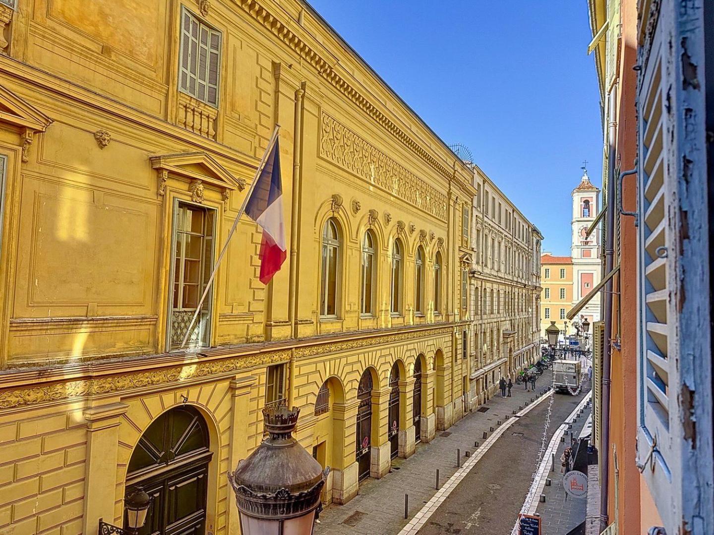 Elegant Old Nice Escape Luaran gambar